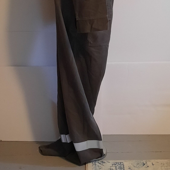 Rangewear Professional Grade FRC 58 Long Gray Reflective Overalls Covera… - Picture 5 of 9